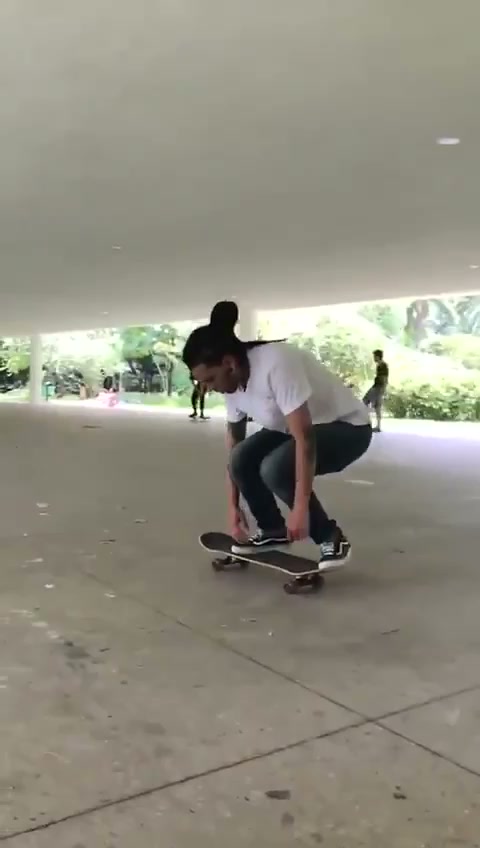 Manobra gravada de dia